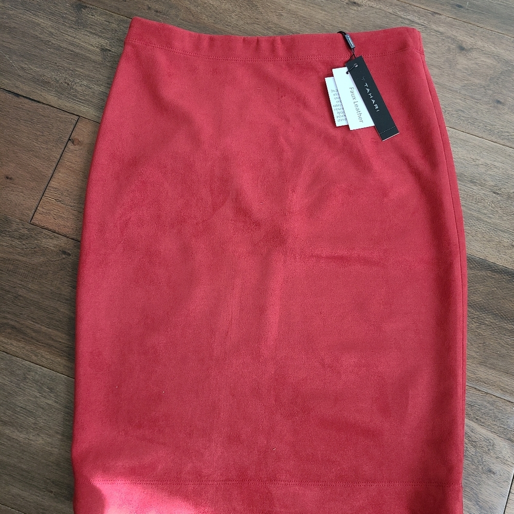 T Tahari Pencil Skirt
